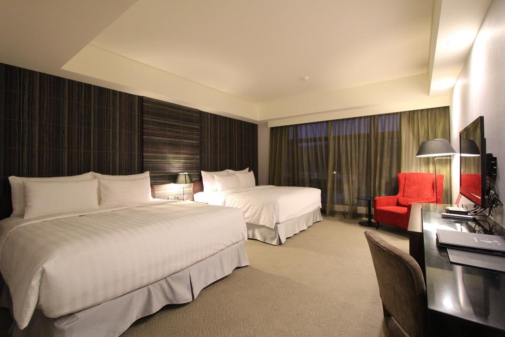 Dozen Park Kenting 墾丁12潛水訓練中心 Bed and Breakfast Exteriör bild