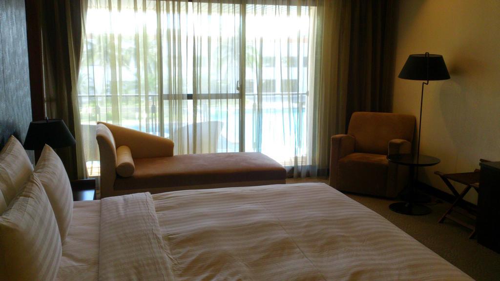 Dozen Park Kenting 墾丁12潛水訓練中心 Bed and Breakfast Exteriör bild