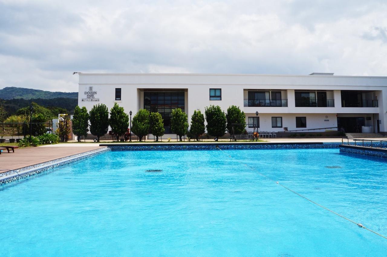 Dozen Park Kenting 墾丁12潛水訓練中心 Bed and Breakfast Exteriör bild